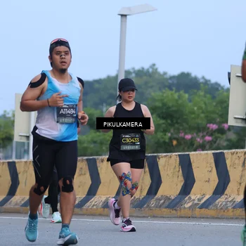 Runner Photo 6237149