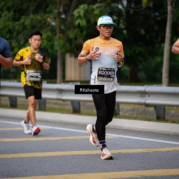 Runner Photo 6237151
