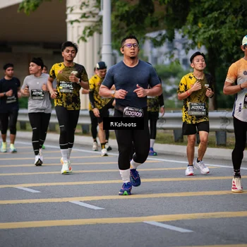 Runner Photo 6237162