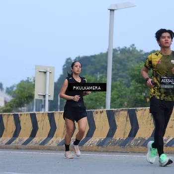 Runner Photo 6237195