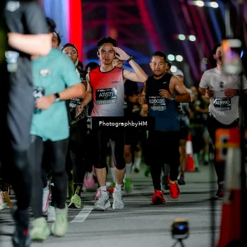 Runner Photo 6237233