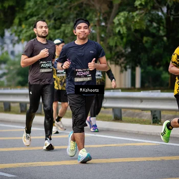 Runner Photo 6237246