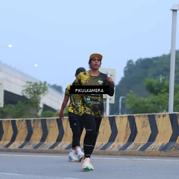 Runner Photo 6237252