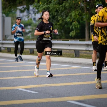 Runner Photo 6237317
