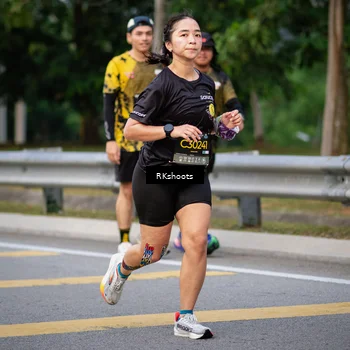 Runner Photo 6237357