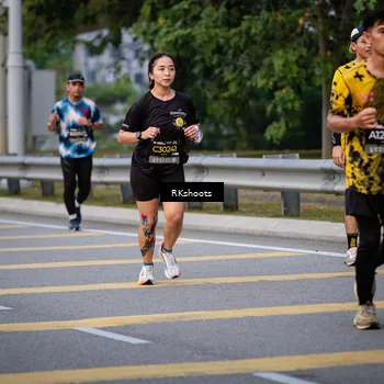 Runner Photo 6237423
