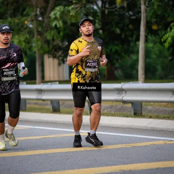 Runner Photo 6237427