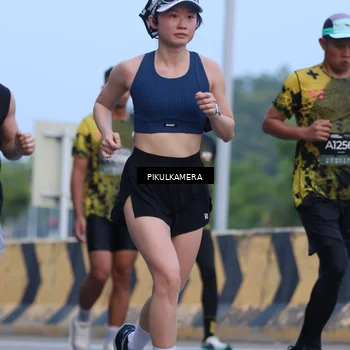 Runner Photo 6237436
