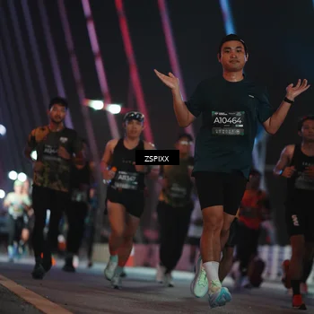 Runner Photo 6237440