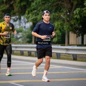 Runner Photo 6237446