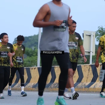 Runner Photo 6237463