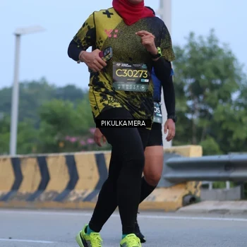 Runner Photo 6237507