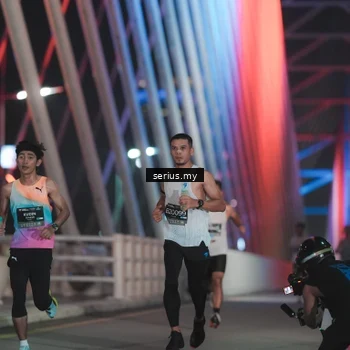 Runner Photo 6237515