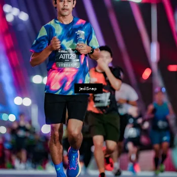 Runner Photo 6237528