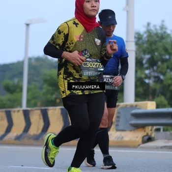 Runner Photo 6237529