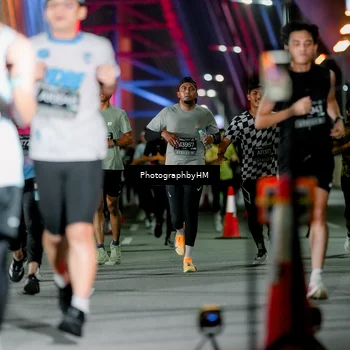 Runner Photo 6237550