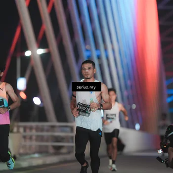 Runner Photo 6237562