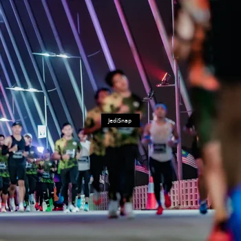 Runner Photo 6237567