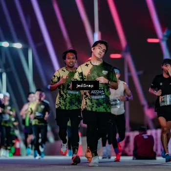 Runner Photo 6237610