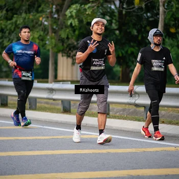 Runner Photo 6237611