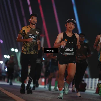 Runner Photo 6237621