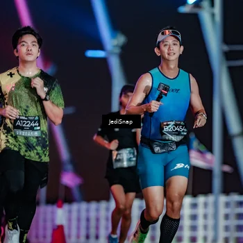 Runner Photo 6237658