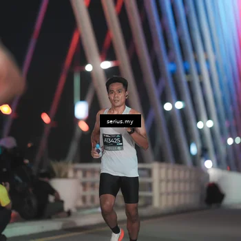 Runner Photo 6237664