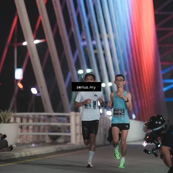Runner Photo 6237671