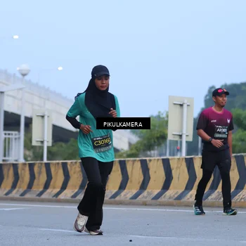 Runner Photo 6237705