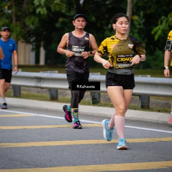 Runner Photo 6237764