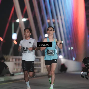 Runner Photo 6237775