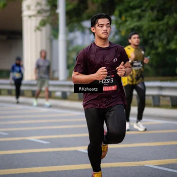 Runner Photo 6237817