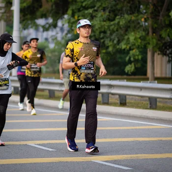 Runner Photo 6237832