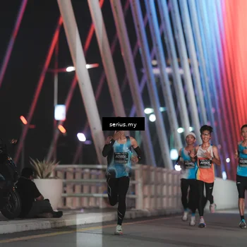 Runner Photo 6237845