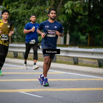 Runner Photo 6237978