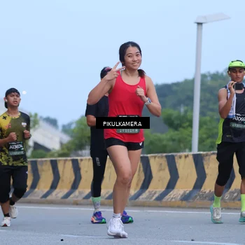 Runner Photo 6238002
