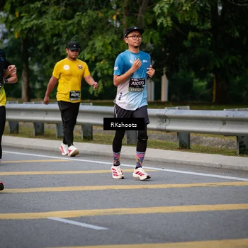 Runner Photo 6238011