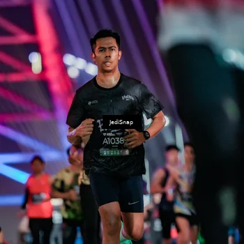 Runner Photo 6238016