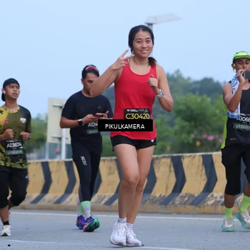 Runner Photo 6238033