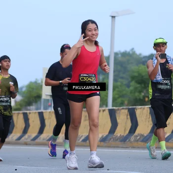 Runner Photo 6238037