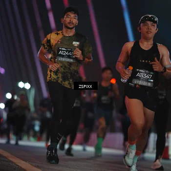 Runner Photo 6238038