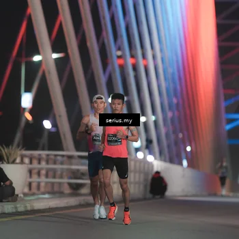 Runner Photo 6238056