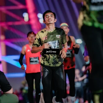 Runner Photo 6238082