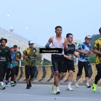 Runner Photo 6238099