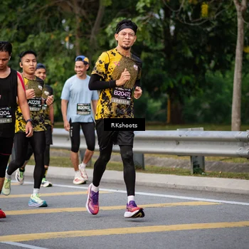 Runner Photo 6238114