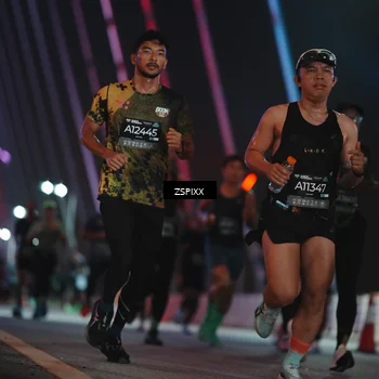 Runner Photo 6238115