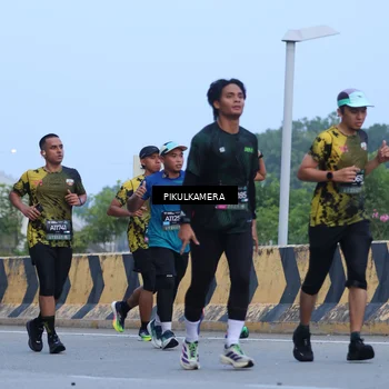 Runner Photo 6238126