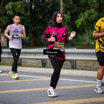 Runner Photo 6238157
