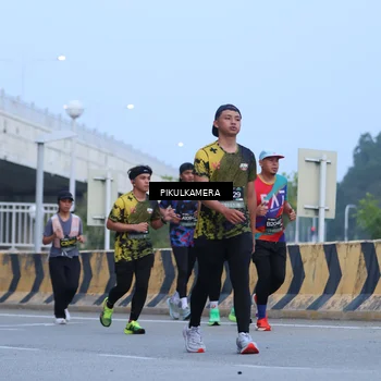 Runner Photo 6238177