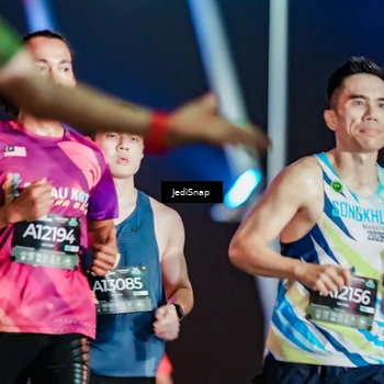 Runner Photo 6238178
